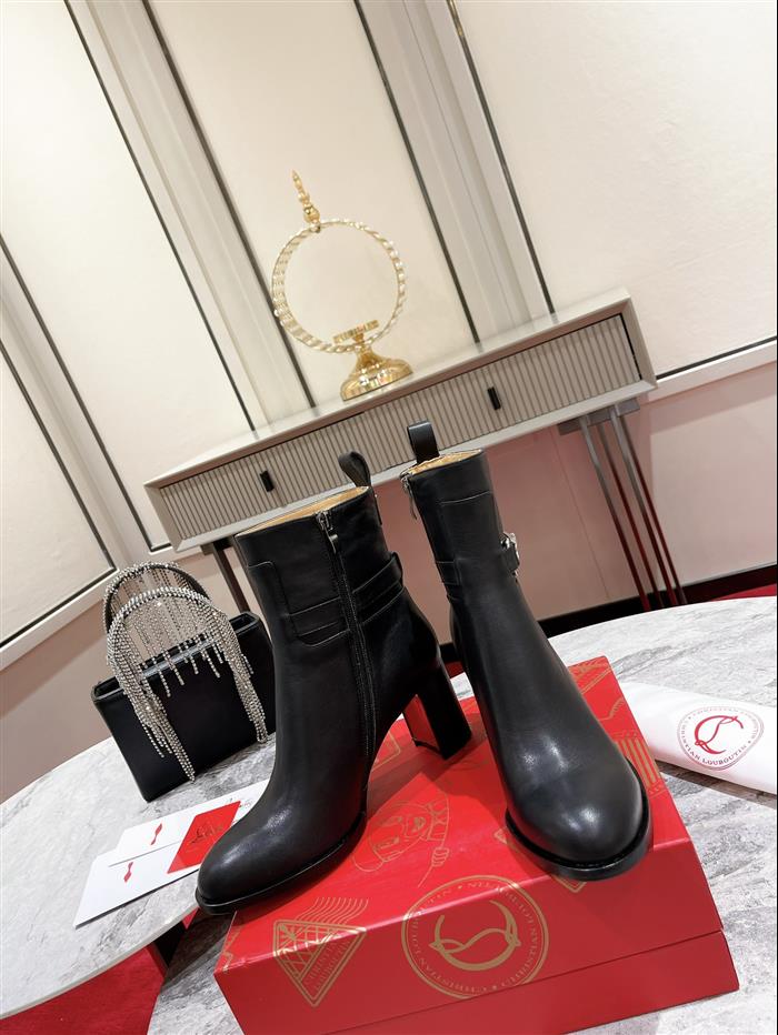 2025112818833288 380